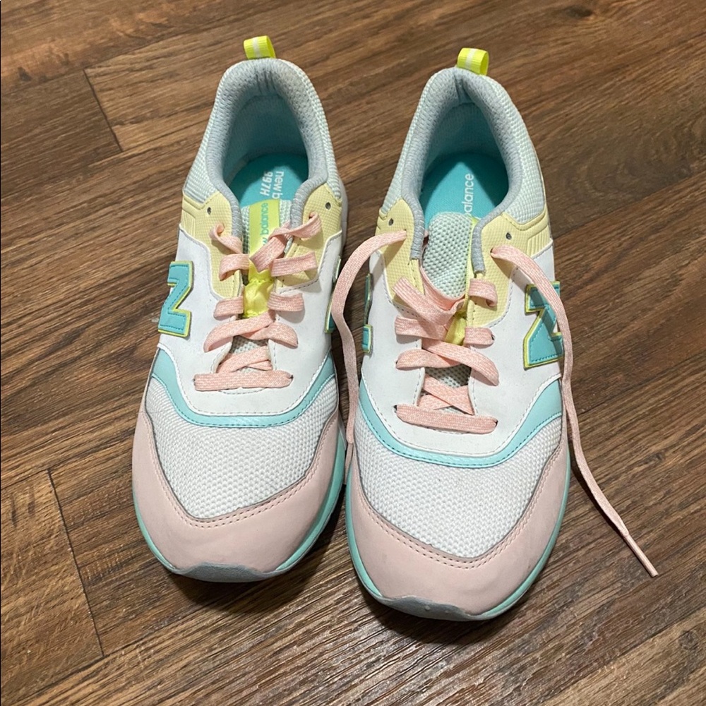 New Balance Sneakers